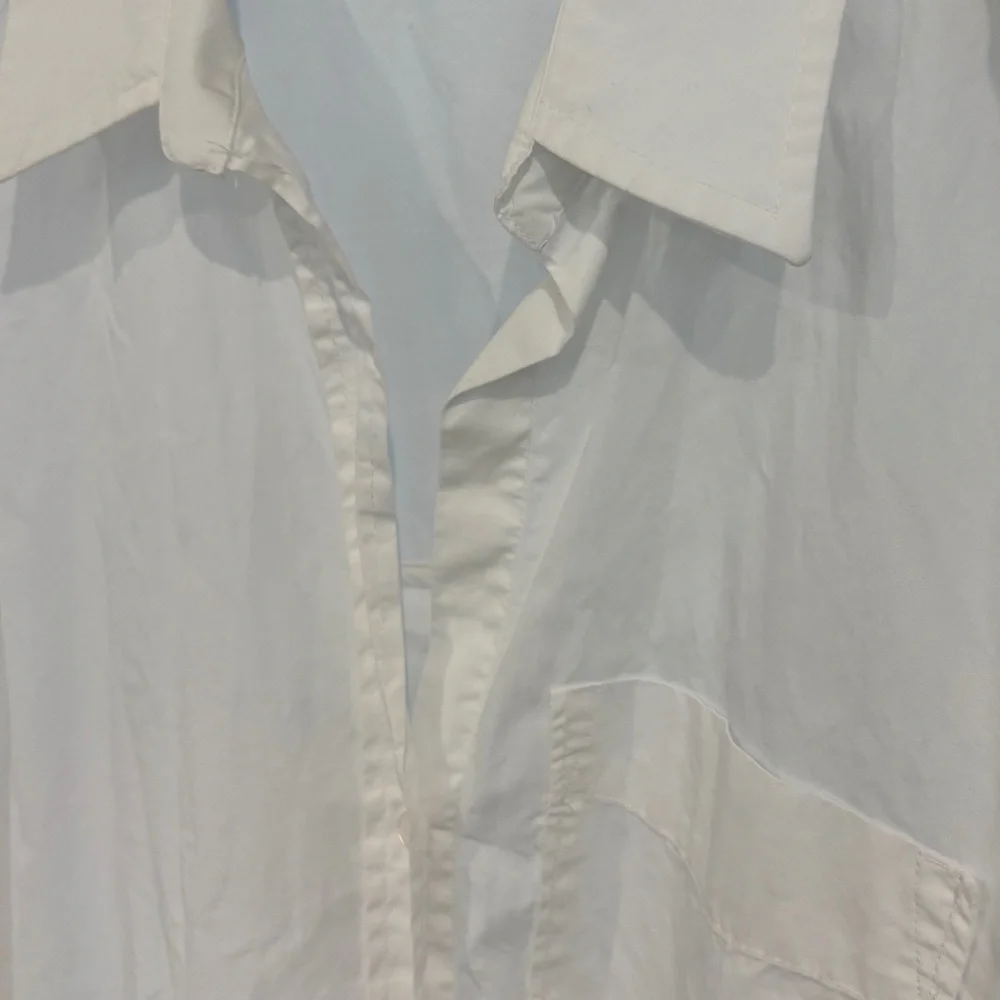 Women's Zara Oversized White Button Down Long Sleeve Shirt Size M - Picture 2 of 7